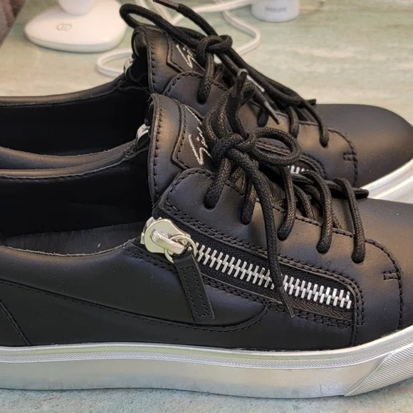Giuseppe Zanotti Black and Silver Low-Top Sneakers